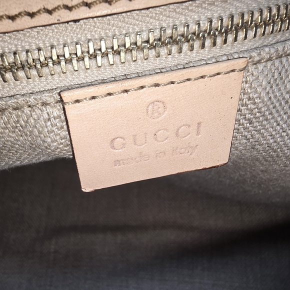 Vintage Gucci *broken handle* - Picture 4 of 7
